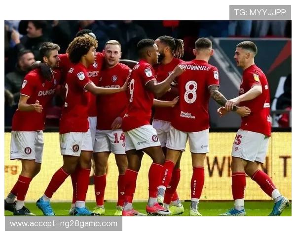 卢顿足球俱乐部迎来历史性突破 新赛季目标定下全力冲击英超前三